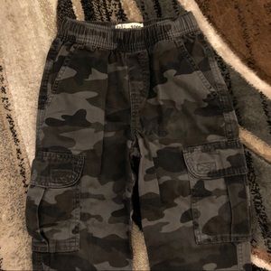 Children’s Place Camo Cargo Pants 7 boys